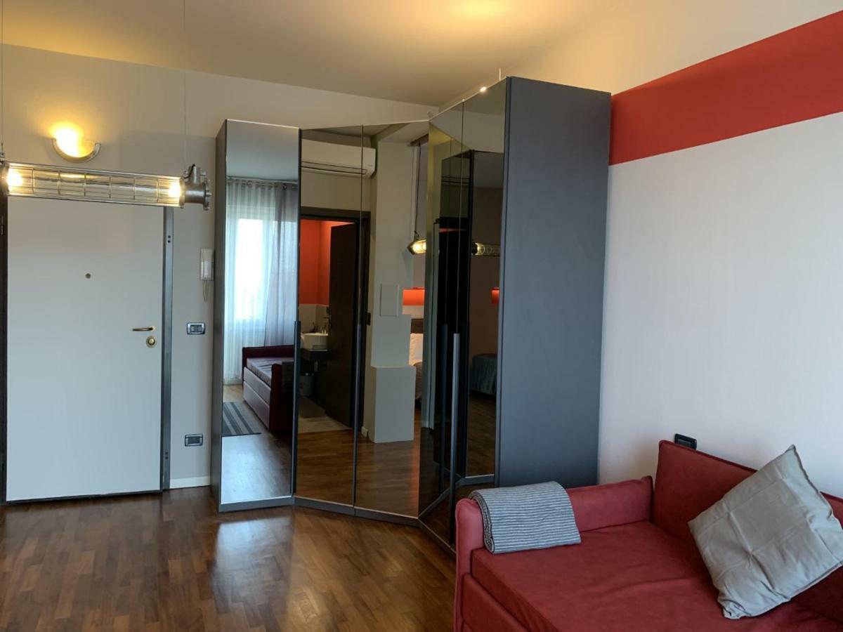 Carlotta Station Suite Bologna Buitenkant foto
