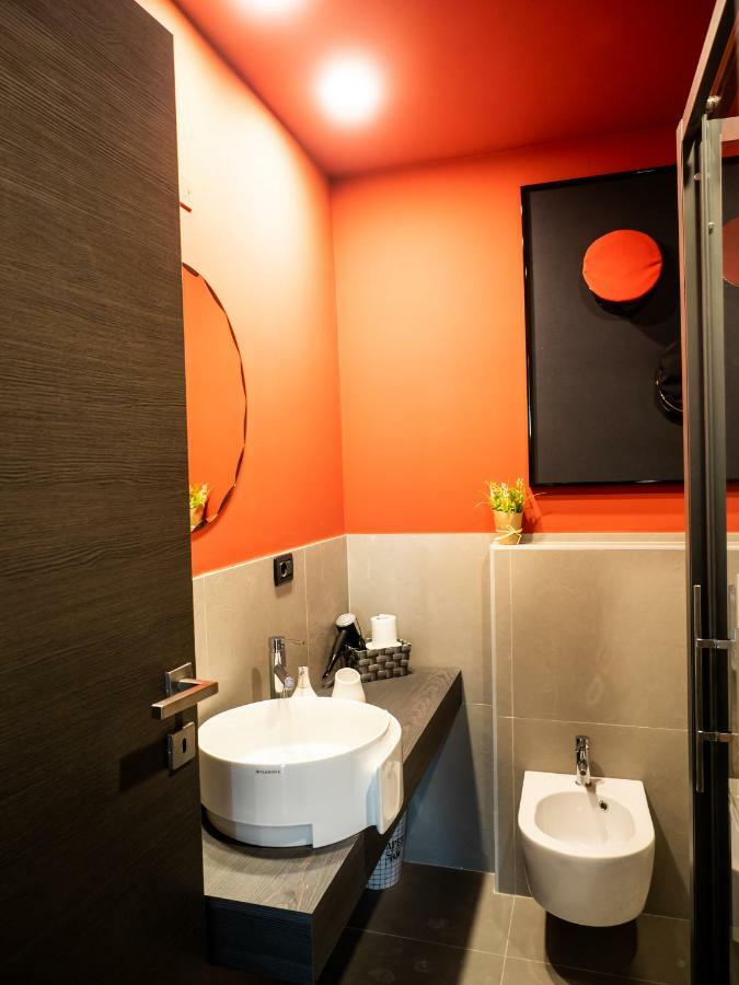 Carlotta Station Suite Bologna Buitenkant foto
